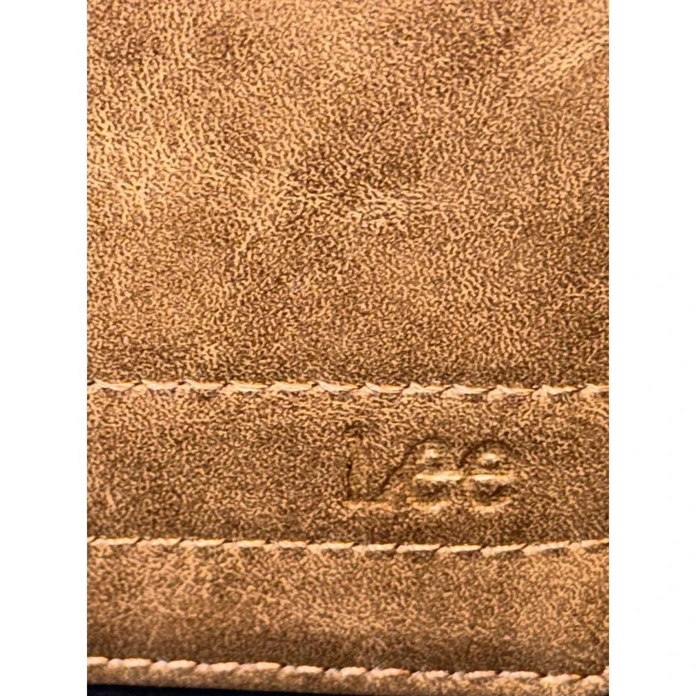 Lee Mens Bifold Wallet Brown Distressed Faux Leather ID Window Classic